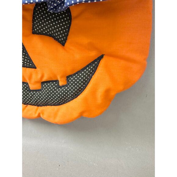 Vintage Halloween orange with polka dots Jack-o'-lantern quilted wall hanging - Picture 15 of 16